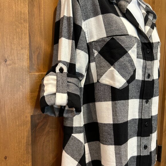 SKO BUFFS! CU Boulder Ladies Flannel Buffalo Check Top (NEW) - Picture 8 of 16